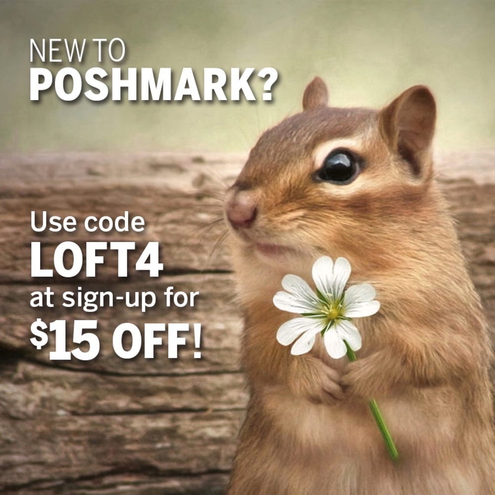 Chrome Honeycomb Hurricane Vases – Set of 2 Vases - Picture 6 of 6